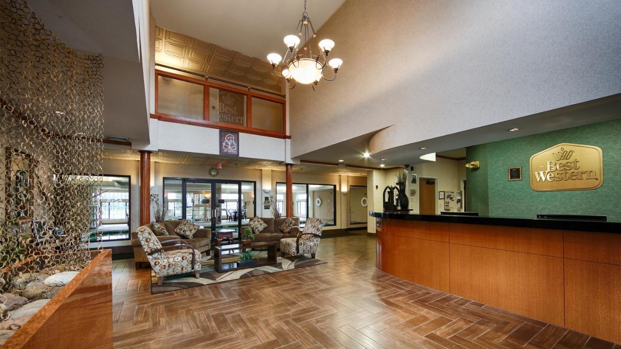 Inn & Suites מריוויל מראה חיצוני תמונה