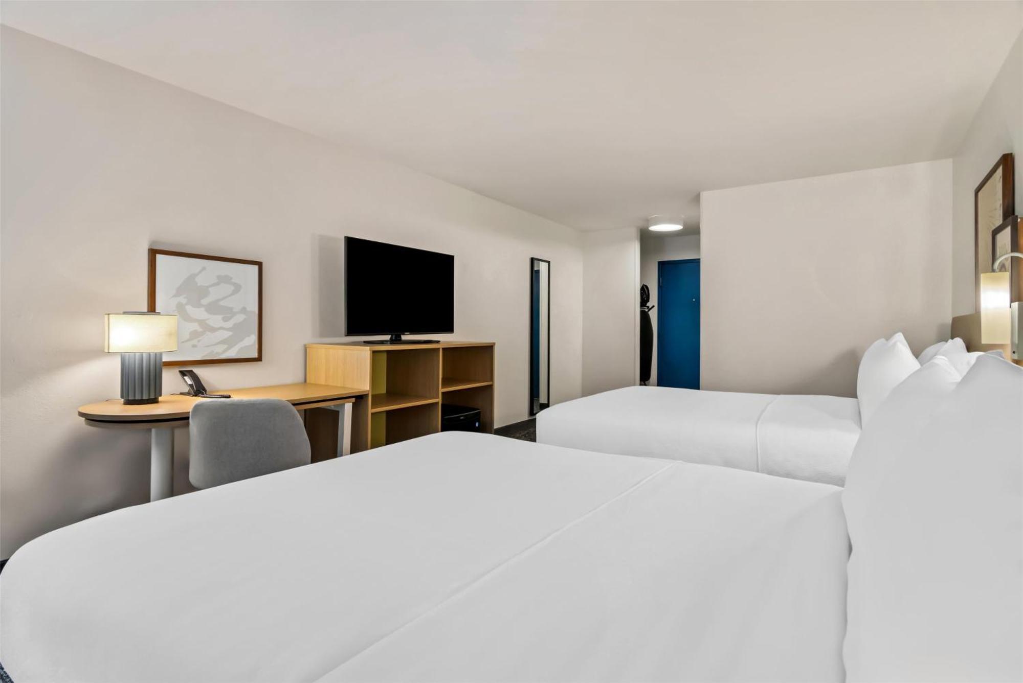 Inn & Suites מריוויל מראה חיצוני תמונה